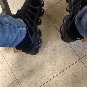 Meet your Posher, Howard